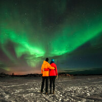 تور شفق قطبی روسیه (مورمانسک) میتراگشت – شکار نورهای شمالی با اقامت آروُرا ویلیج